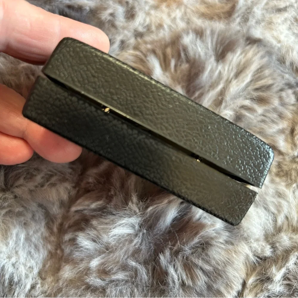 Gentleman black enamel silver plated cuff links tie bar boxed set